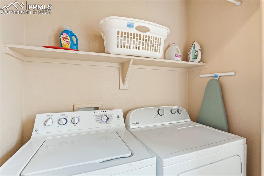 4005 Siferd Boulevard Colorado Springs, CO 80917 - Photo 16 of 27 a utility room with dryer and washer