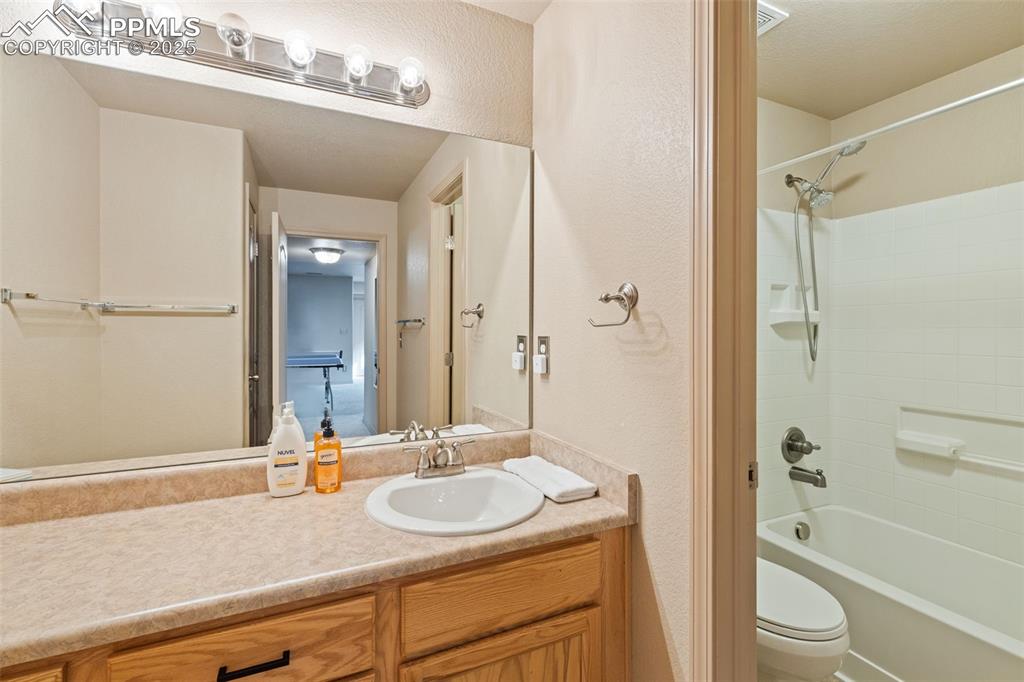 4005 Siferd Boulevard Colorado Springs, CO 80917 - Photo 22 of 27 a bathroom with a sink toilet tub and shower