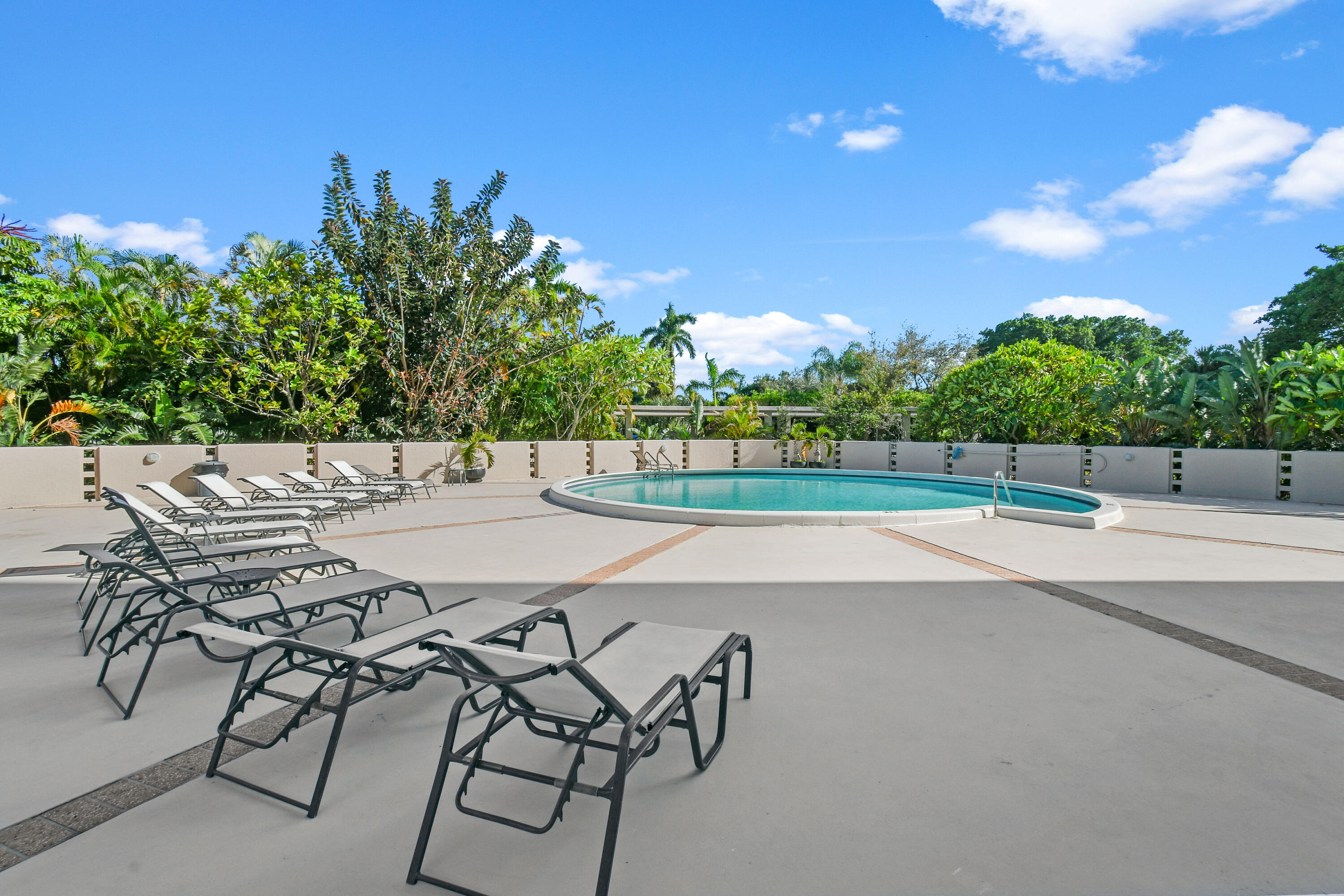 2425 Presidential Way, Unit 801 West Palm Beach, FL 33401 - Photo 35 of 41 a view of outdoor space yard and patio