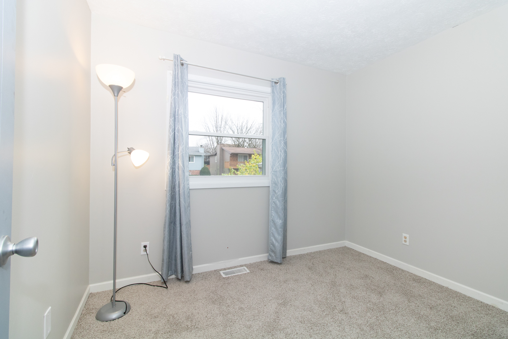 12 Timberview Drive Bloomington, IL 61701 - Photo 15 of 40 an empty room with windows and closet