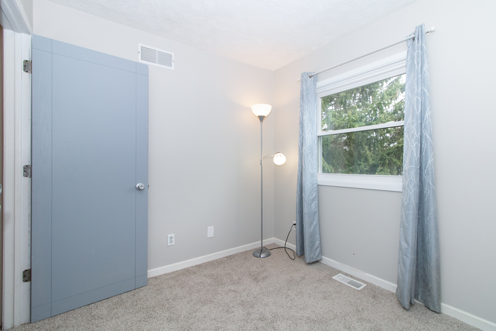 12 Timberview Drive Bloomington, IL 61701 - Photo 16 of 40 a view of an empty room with a window