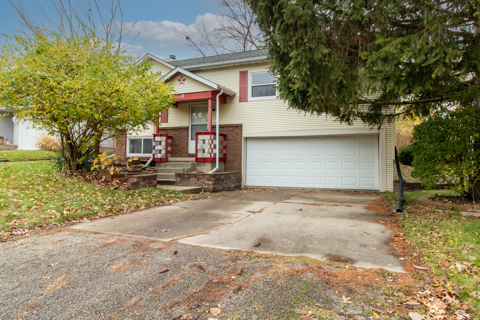 12 Timberview Drive Bloomington, IL 61701 - Photo 38 of 40 a view of a house with a patio