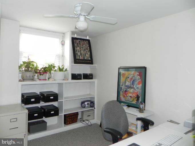 3814 Byxbee Road Randallstown, MD 21133 - Photo 16 of 23 Lower level office