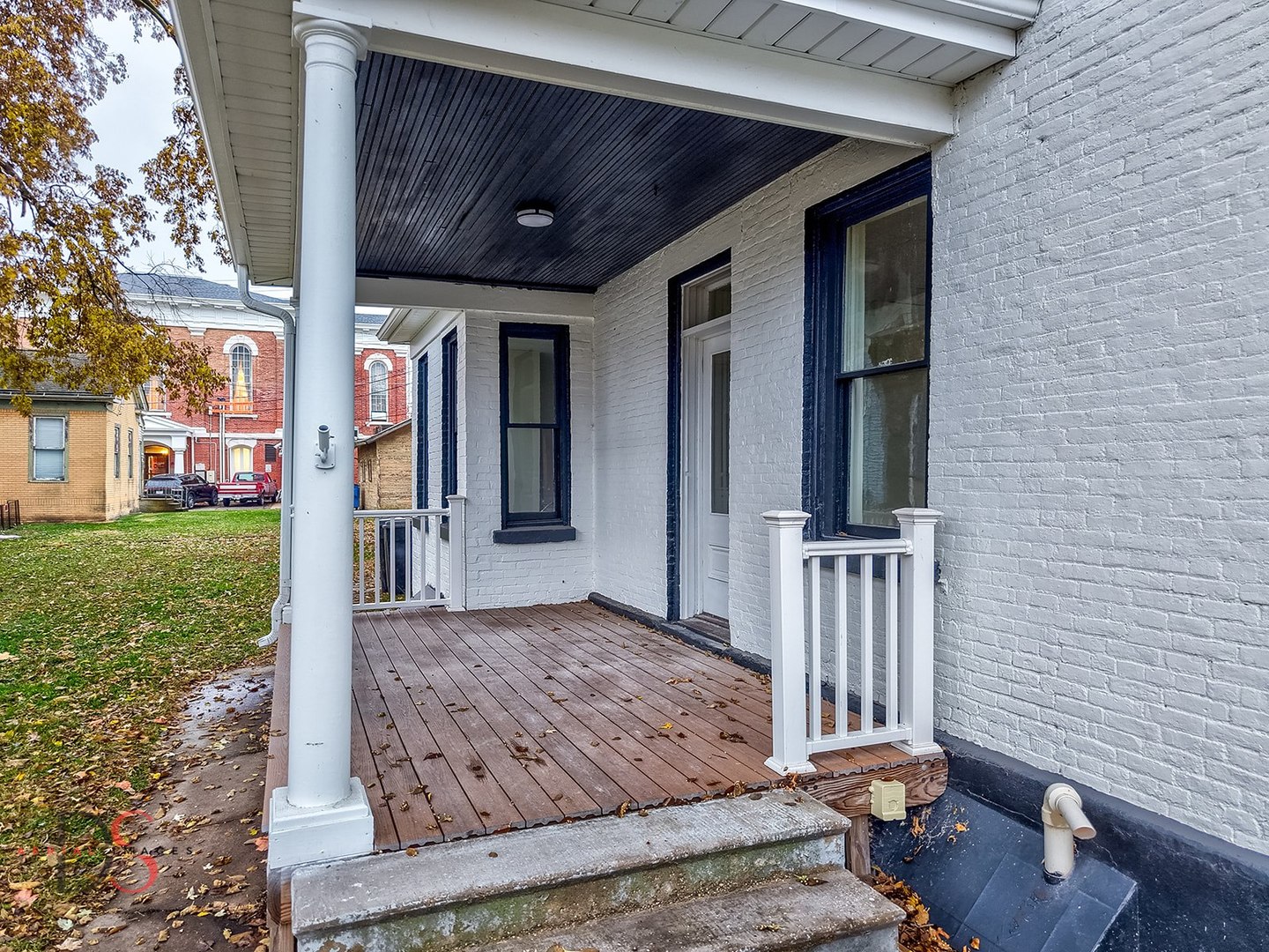 1009 Paul Street Ottawa, IL 61350 - Photo 16 of 18 a view of a porch door