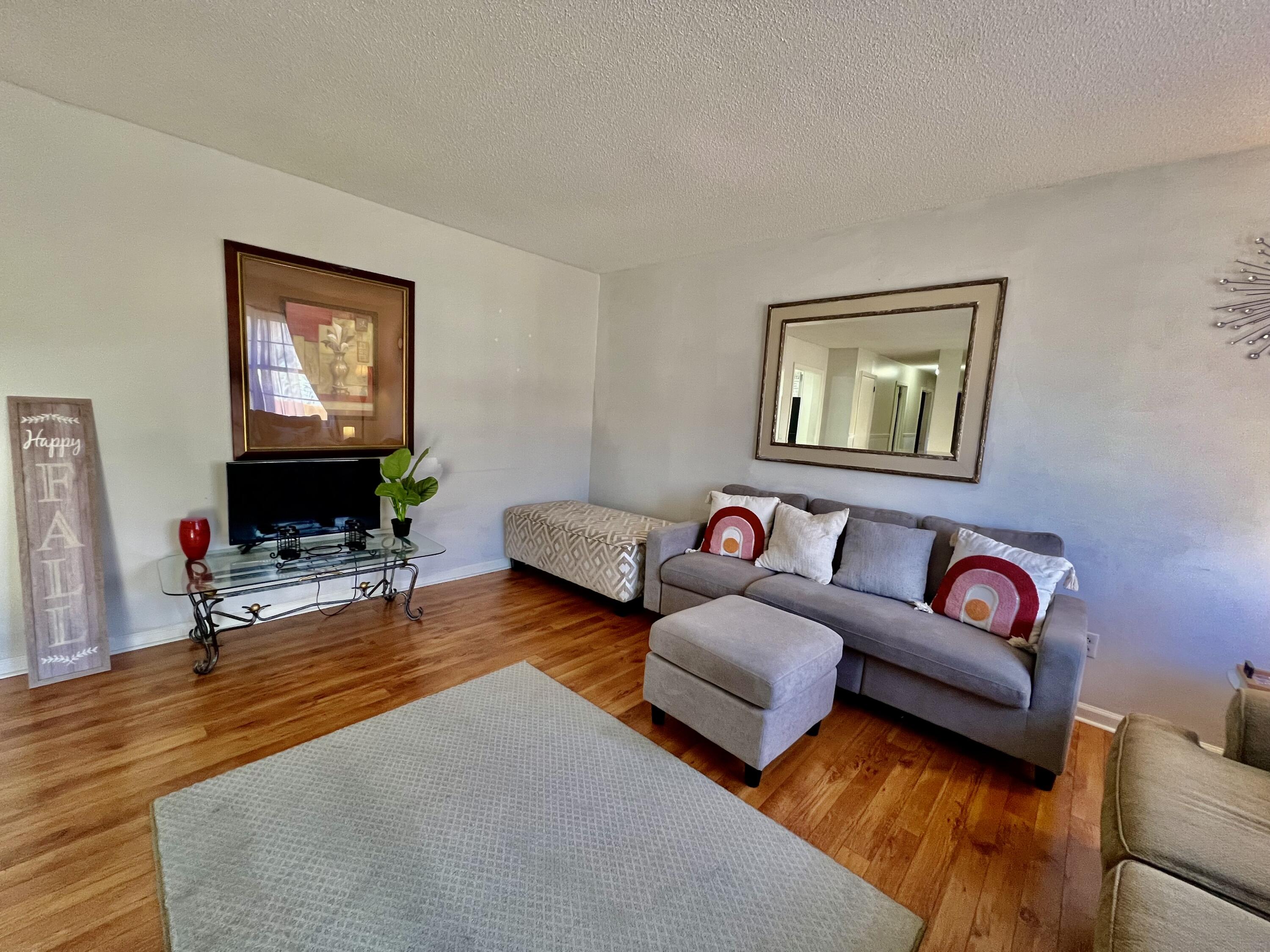 1032 Hill Crest Road Hixson, TN 37343 - Photo 5 of 33 IMG_4630