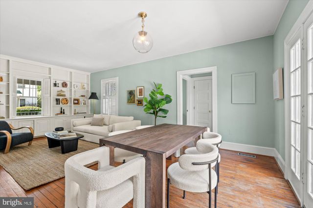 $1,495,000 | 12 East Windsor Avenue, Alexandria, VA 22301