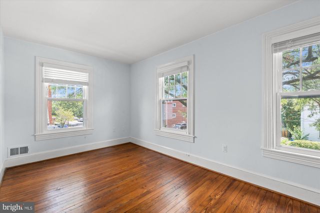 $1,495,000 | 12 East Windsor Avenue, Alexandria, VA 22301