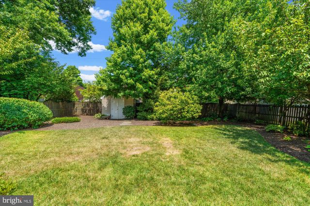 $1,495,000 | 12 East Windsor Avenue, Alexandria, VA 22301