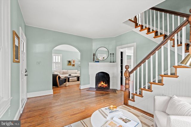 $1,495,000 | 12 East Windsor Avenue, Alexandria, VA 22301