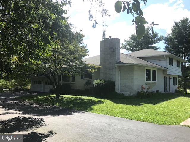 2582 Kutztown Road Pennsburg, PA 18073 - Photo 2 of 4 Gallery Image 2