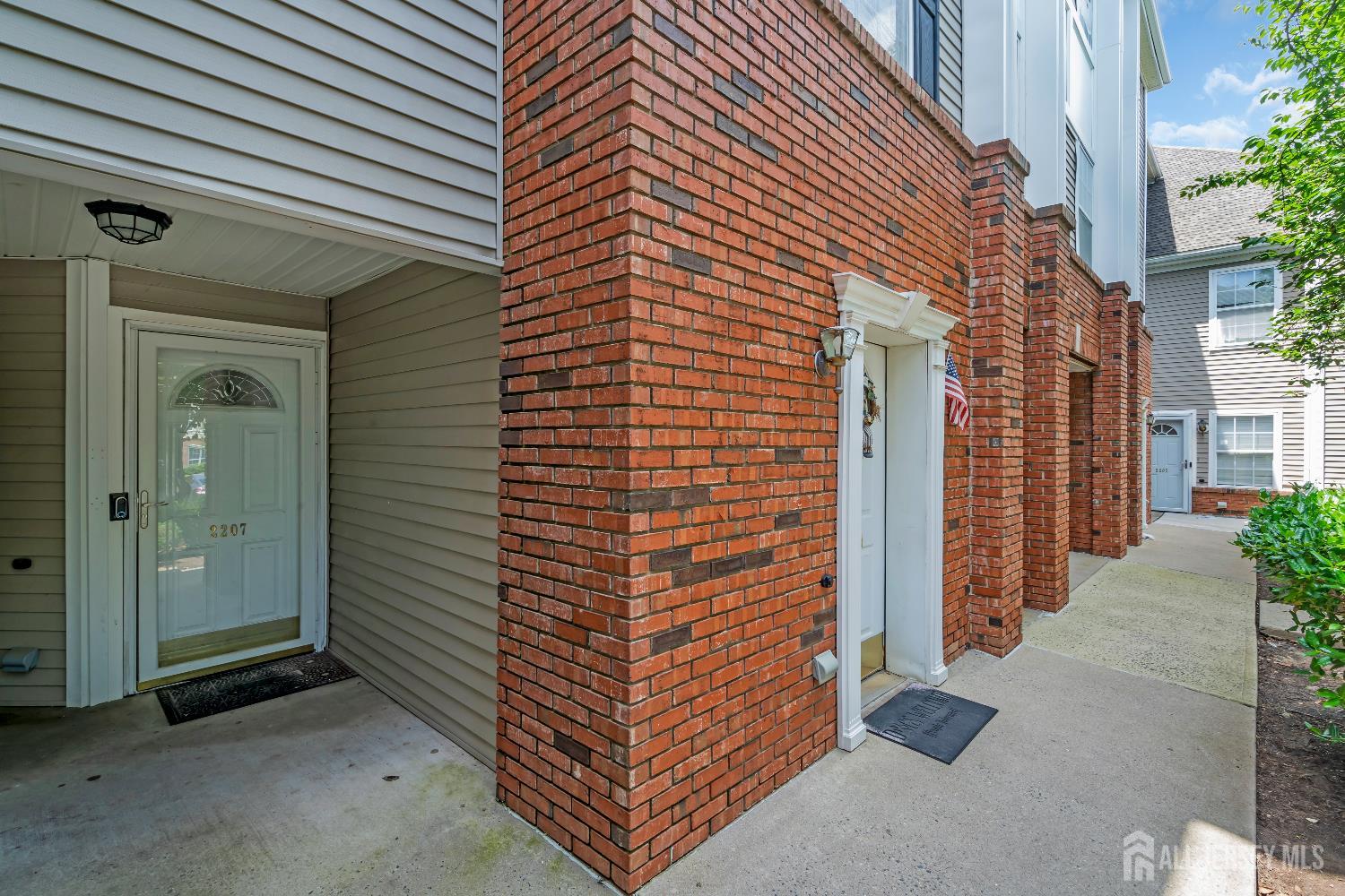 2207 Timber Ridge Court Sayreville, NJ 08859 - Photo 1 of 26 Gallery Image 1