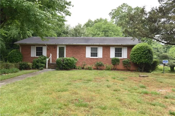 $245,000 | 4340 Spenway Place, Winston-Salem, NC 27106