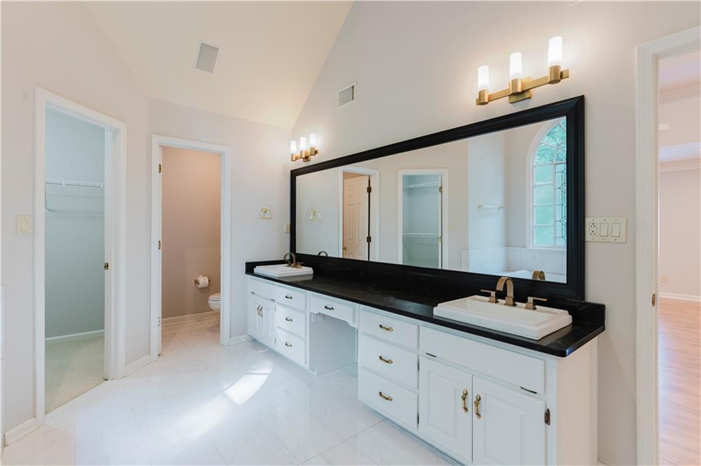 2552 Berwick Walk Snellville, GA 30078 - Photo 44 of 80
