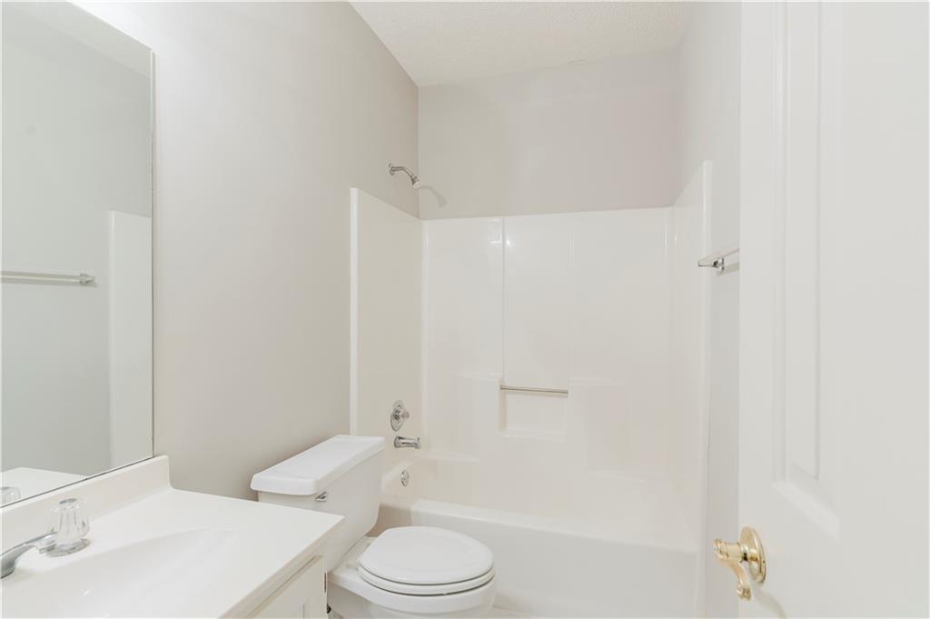 2552 Berwick Walk Snellville, GA 30078 - Photo 68 of 80