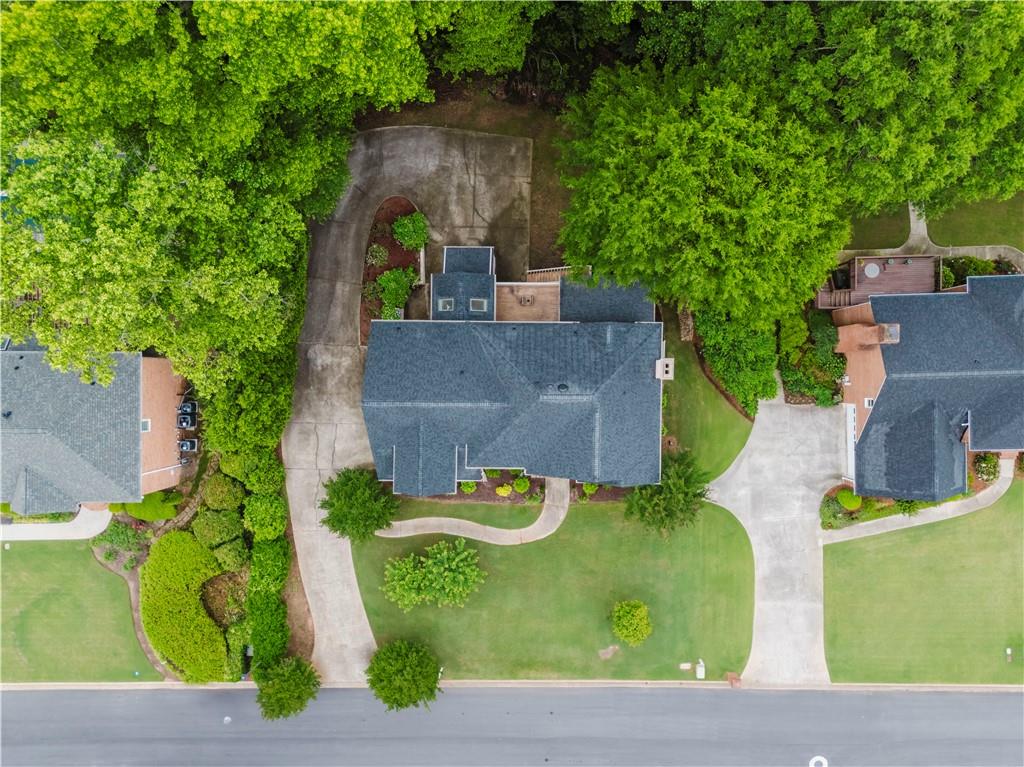 2552 Berwick Walk Snellville, GA 30078 - Photo 7 of 80