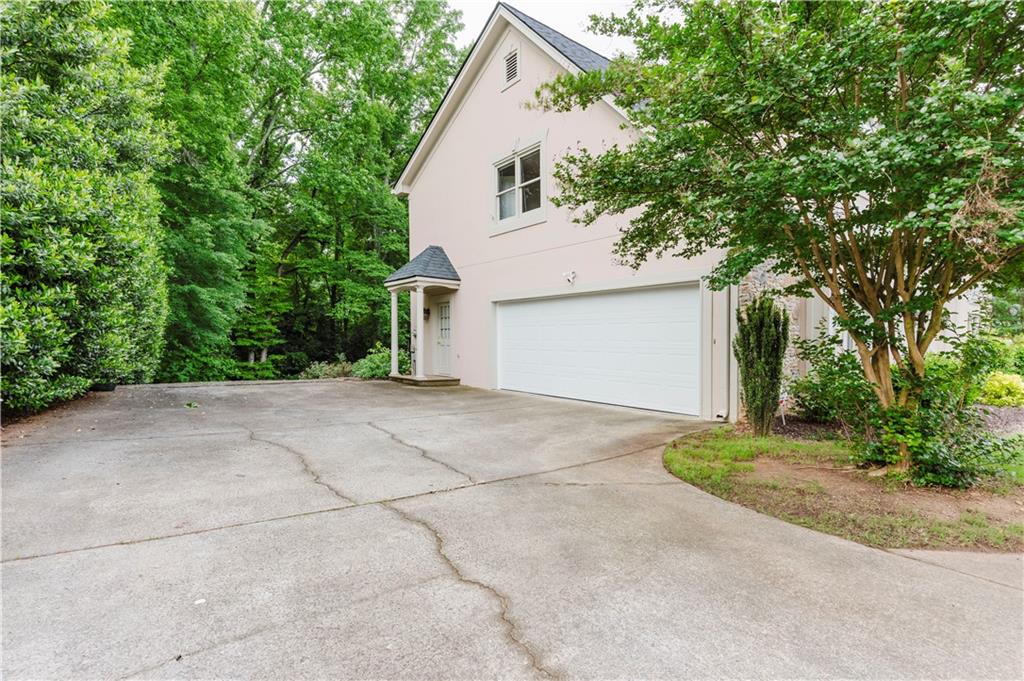 2552 Berwick Walk Snellville, GA 30078 - Photo 10 of 80