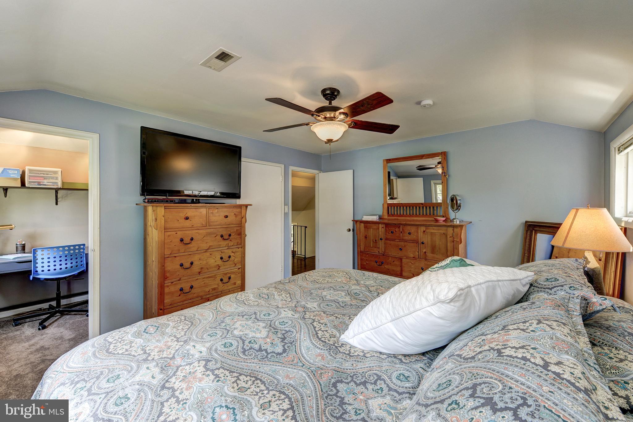 217 Becker Road North Wales, PA 19454 - Photo 16 of 32 main bedroom with desk area