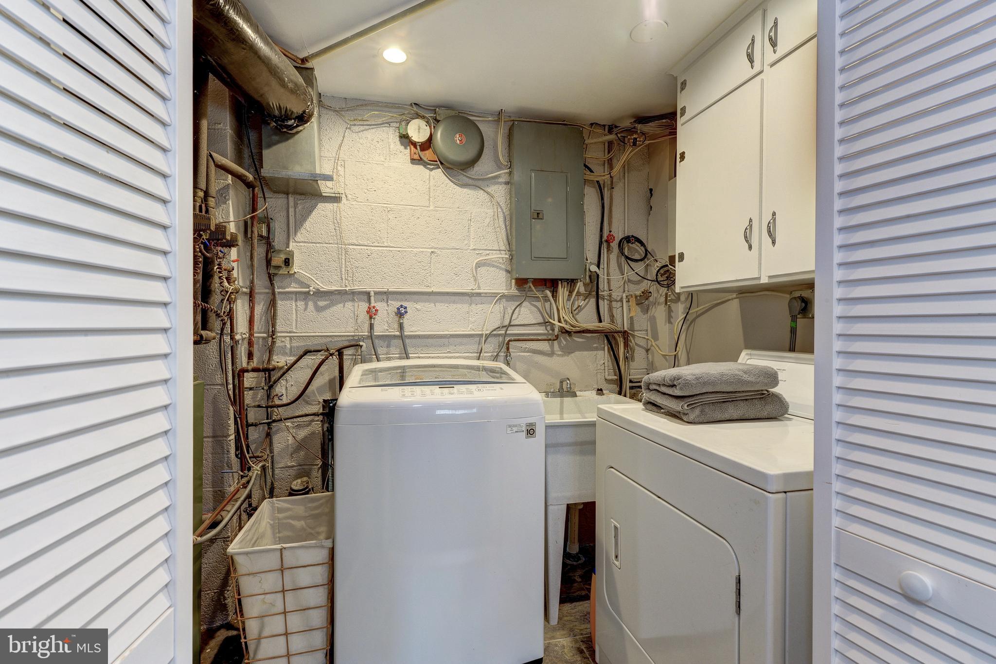 217 Becker Road North Wales, PA 19454 - Photo 26 of 32 laundry room