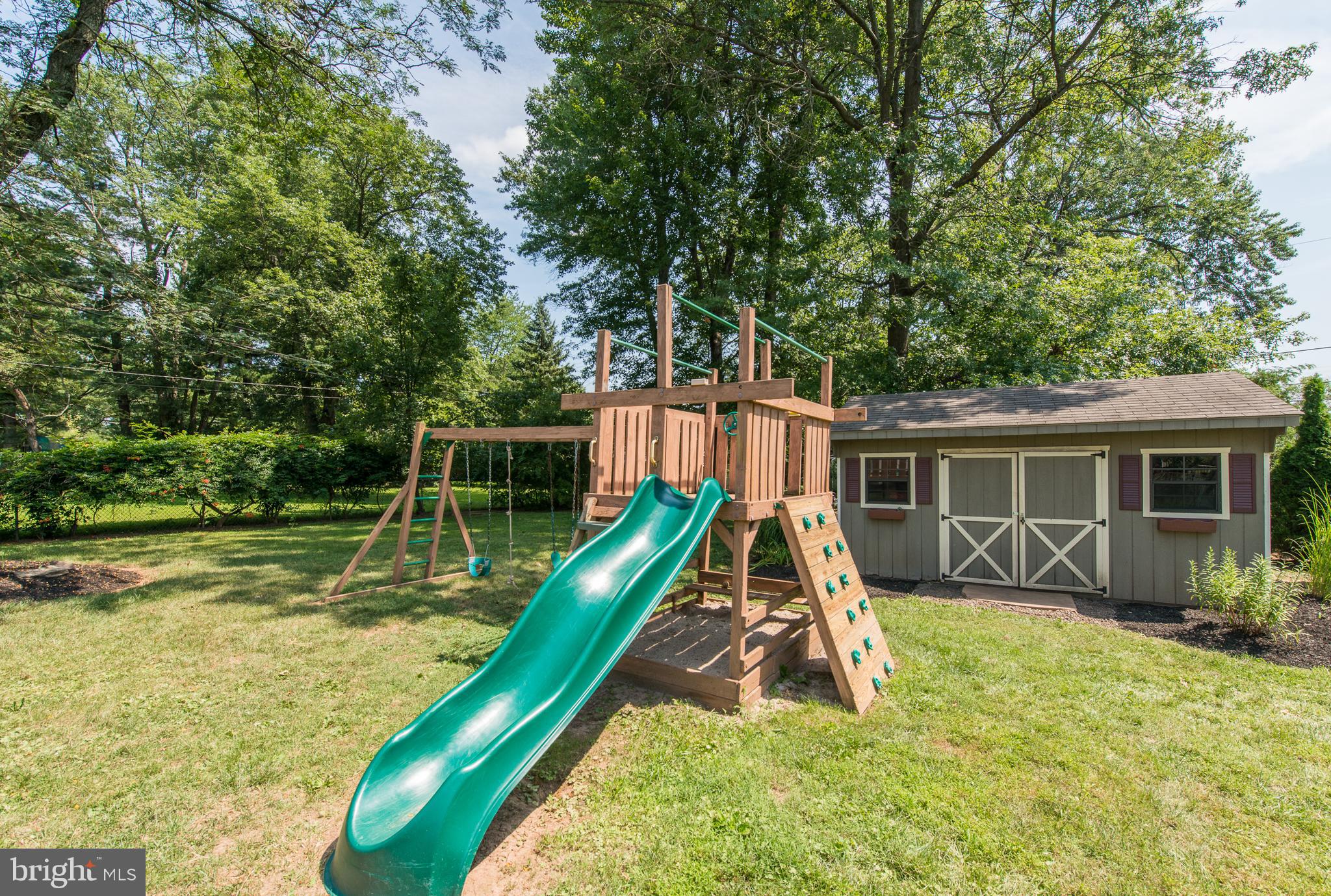 217 Becker Road North Wales, PA 19454 - Photo 29 of 32 Gallery Image 29