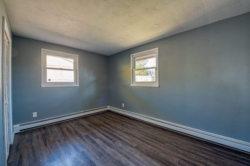 19 Ruth Road Brockton, MA 02302 - Photo 11 of 31