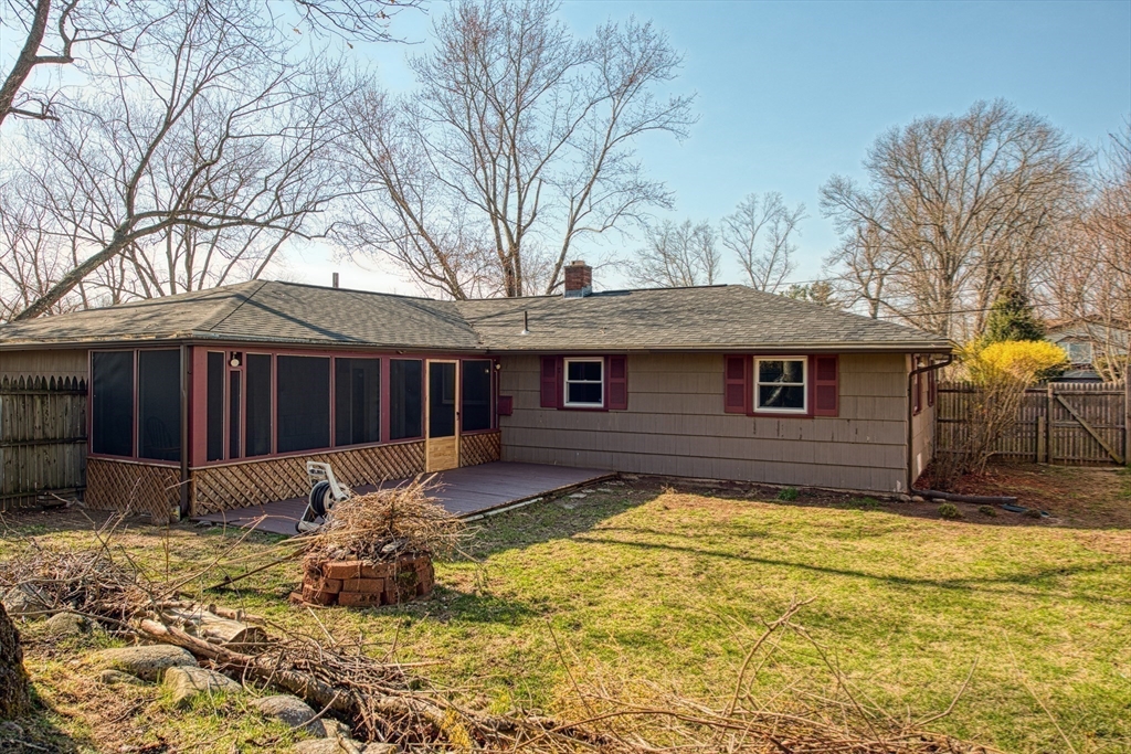 19 Ruth Road Brockton, MA 02302 - Photo 25 of 31