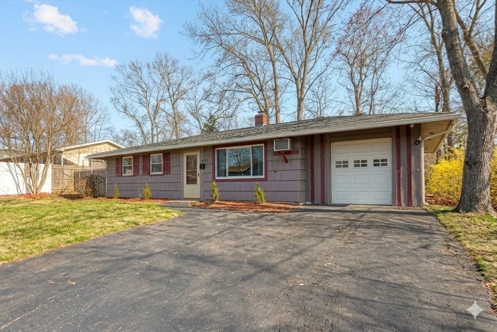 19 Ruth Road Brockton, MA 02302 - Photo 3 of 31