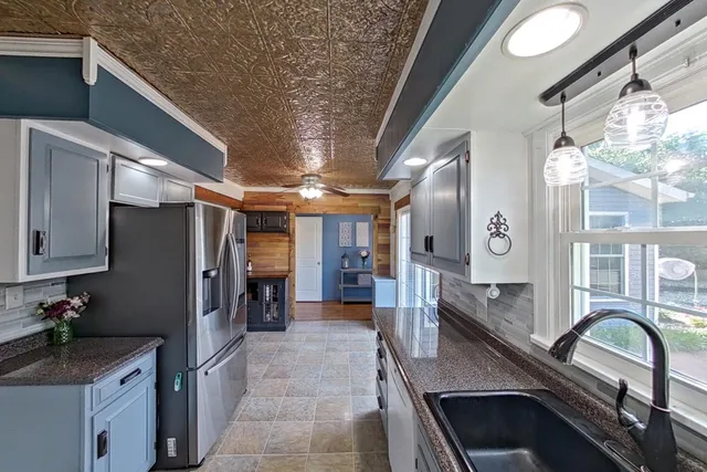 $306,500 | 3907 Woodside Drive, Richmond, IN 47374