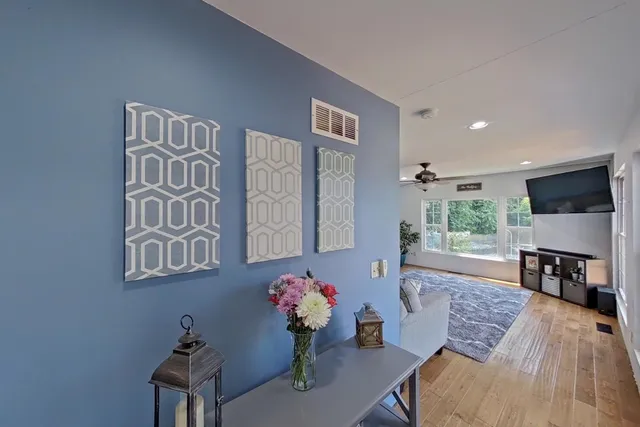 $306,500 | 3907 Woodside Drive, Richmond, IN 47374