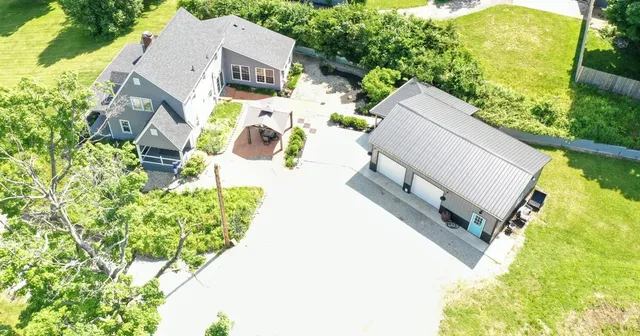 $306,500 | 3907 Woodside Drive, Richmond, IN 47374