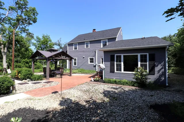 $306,500 | 3907 Woodside Drive, Richmond, IN 47374