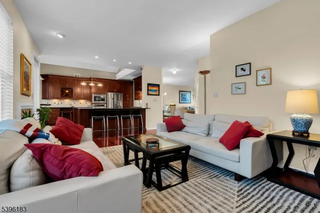 $824,500 | 2 Blacksmith Pass, Colts Neck, NJ 07722