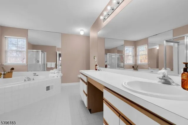 $824,500 | 2 Blacksmith Pass, Colts Neck, NJ 07722