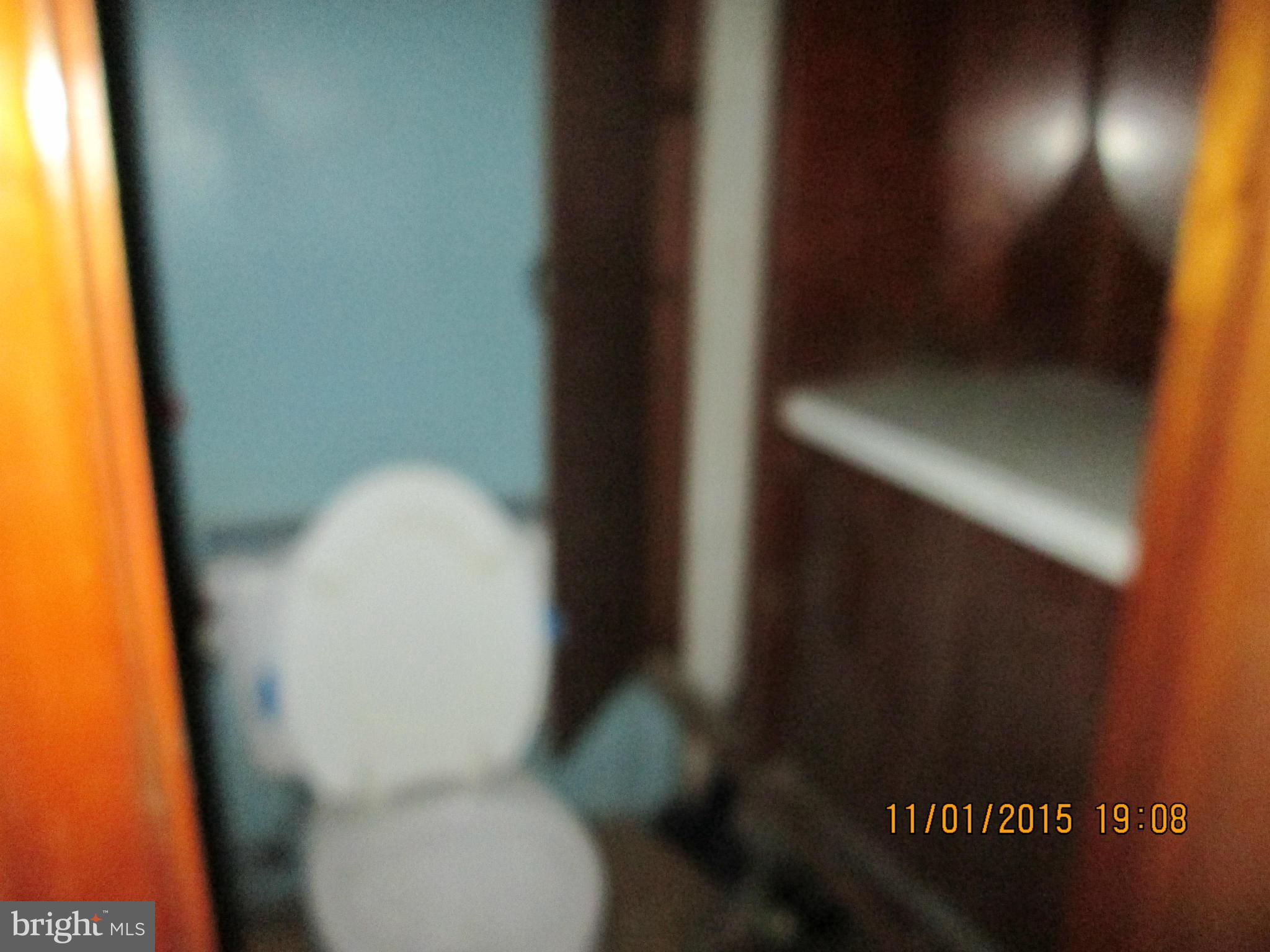 2249 Firethorn Road Baltimore, MD 21220 - Photo 8 of 13 Bath