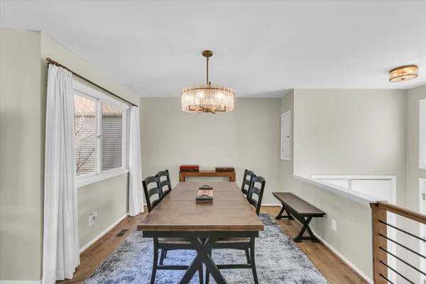 $315,000 | 27 Fields East, Champaign, IL 61822