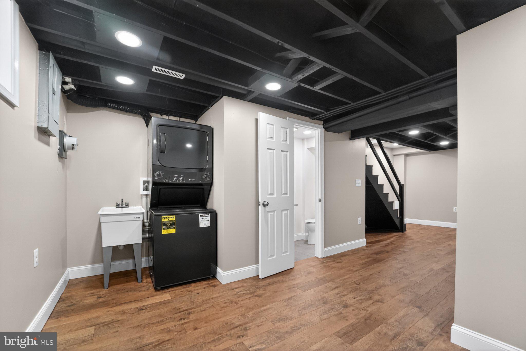 643 South Wickham Road Baltimore, MD 21229 - Photo 19 of 32 Versatile basement space with potential.
