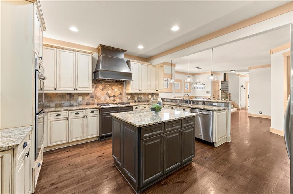 487 Carmichael Circle Canton, GA 30115 - Photo 10 of 65