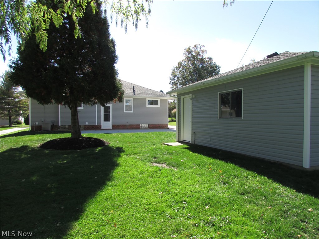 2822 Dentzler Road Parma, OH 44134 - Photo 6 of 21 Gallery Image 6
