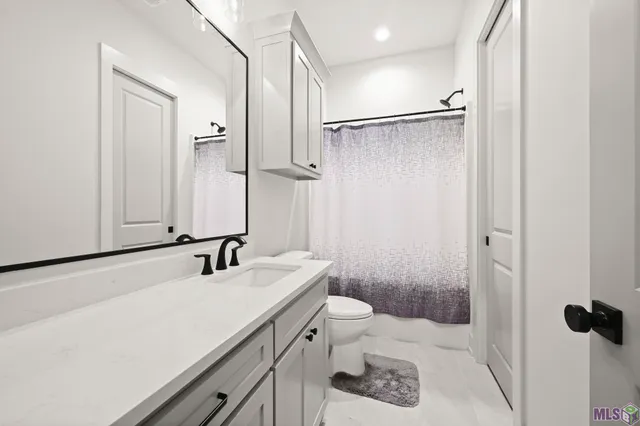 $569,900 | 13575 Sawmill Drive, Baton Rouge, LA 70818