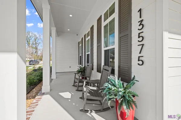 $564,900 | 13575 Sawmill Drive, Baton Rouge, LA 70818