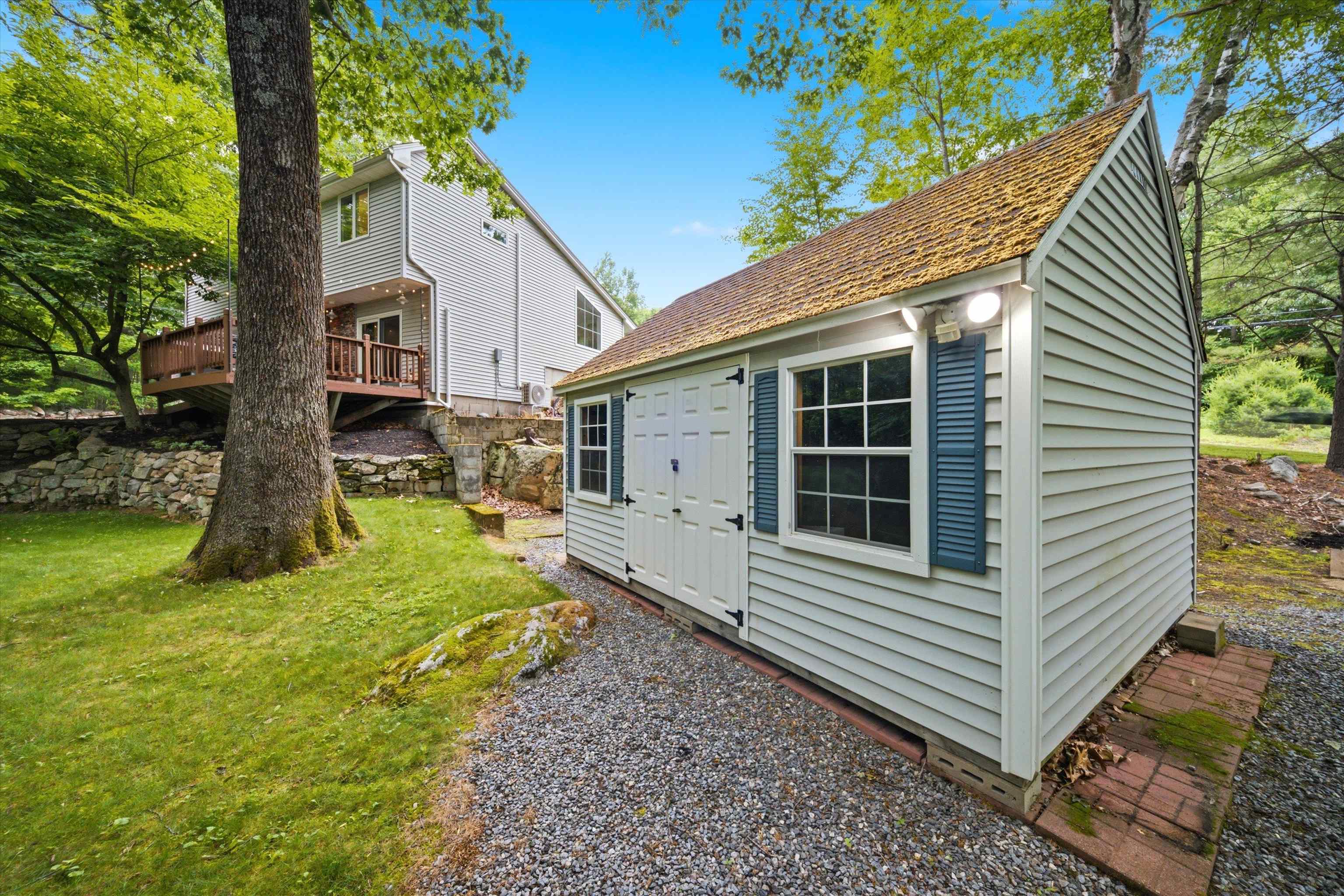 107 Hackett Hill Road Hooksett, NH 03106 - Photo 35 of 39