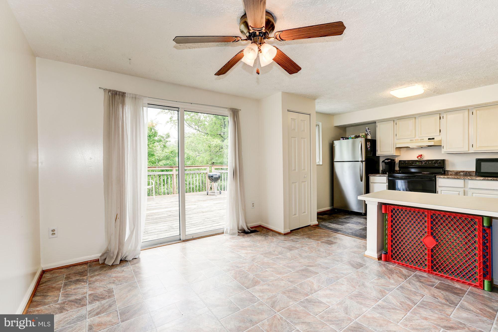 10117 Shelldrake Circle Damascus, MD 20872 - Photo 6 of 25 Kitchen
