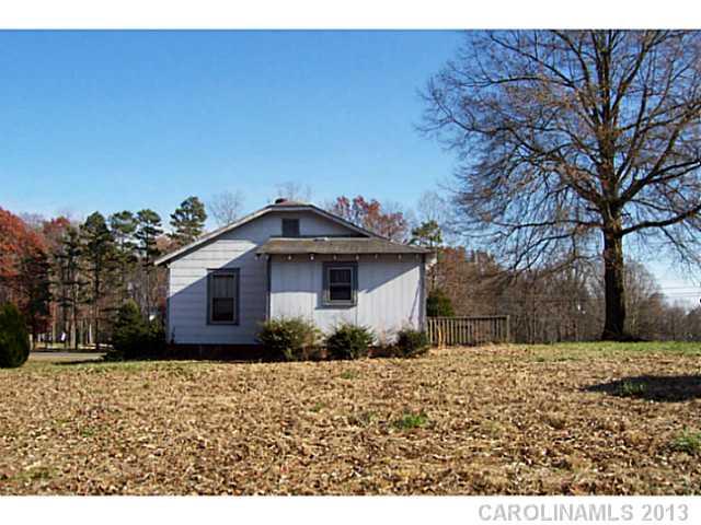 1850 Saw Road China Grove, NC 28023 - Photo 3 of 16 Gallery Image 3