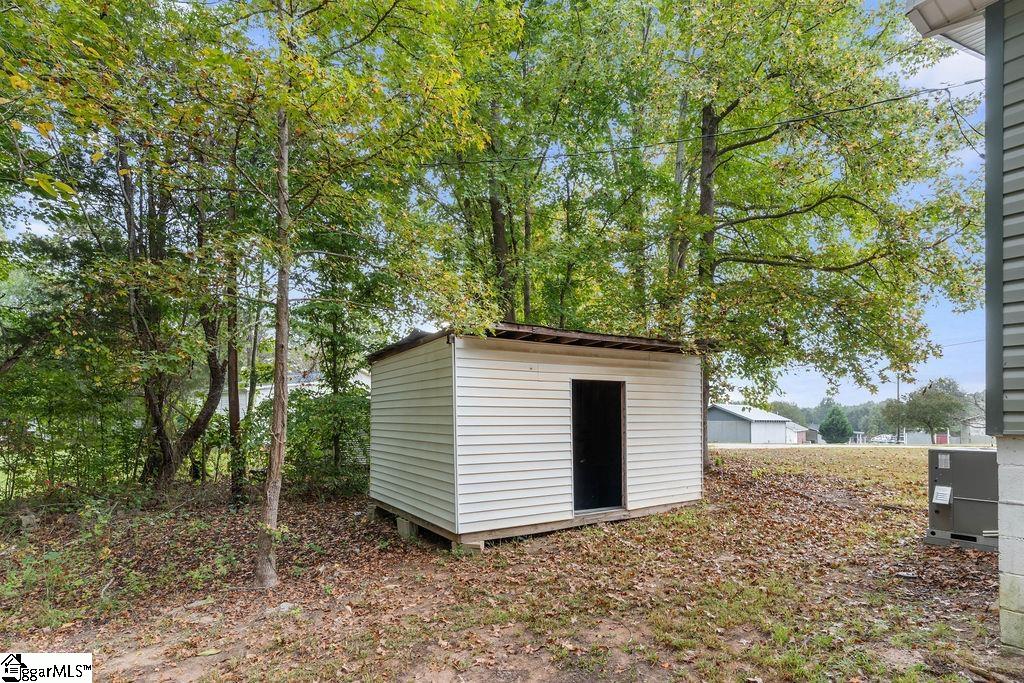 307 State Rd S-44-90 Union, SC 29379 - Photo 7 of 23 Gallery Image 7