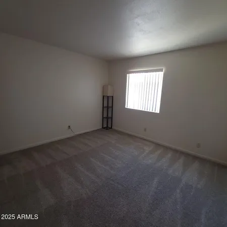 $1,095 | 700 West University Drive, Unit 225, Tempe, AZ 85281