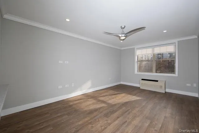 $2,695 | 1100 Avalon Square, Unit S1103, Glen Cove, NY 11542