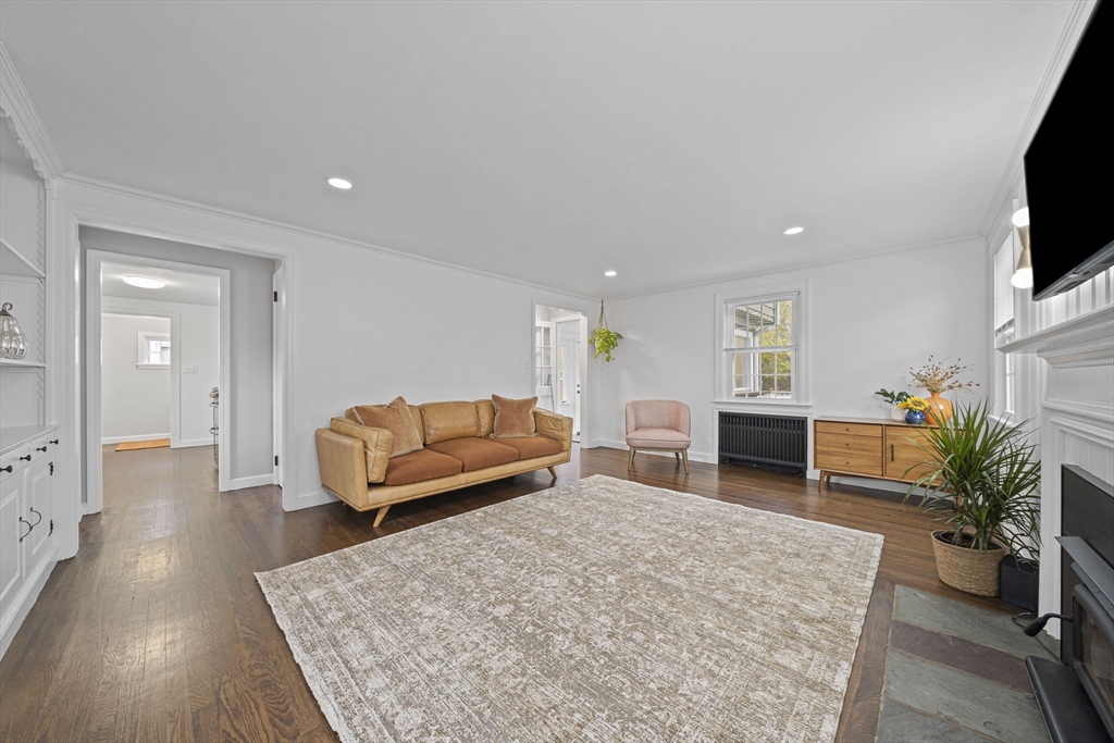 86 Alton Road Quincy, MA 02169 - Photo 11 of 39 Gallery Image 11