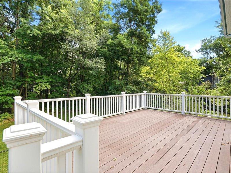9331 Cedar Forest Road Eden Prairie, MN 55347 - Photo 36 of 41