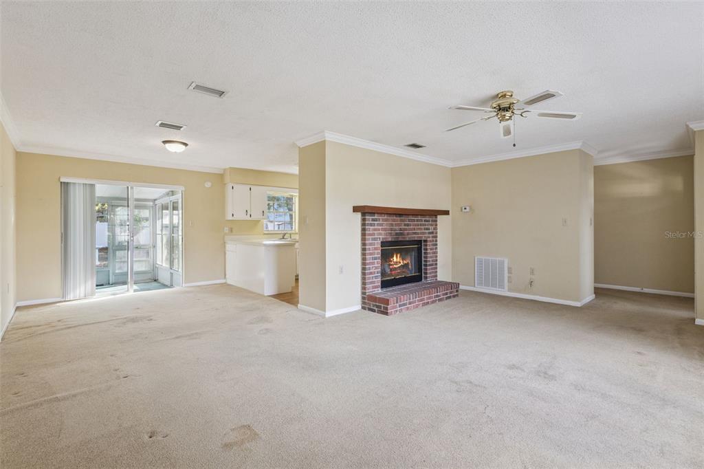 141 Northeast 50th Court Ocala, FL 34470 - Photo 9 of 42