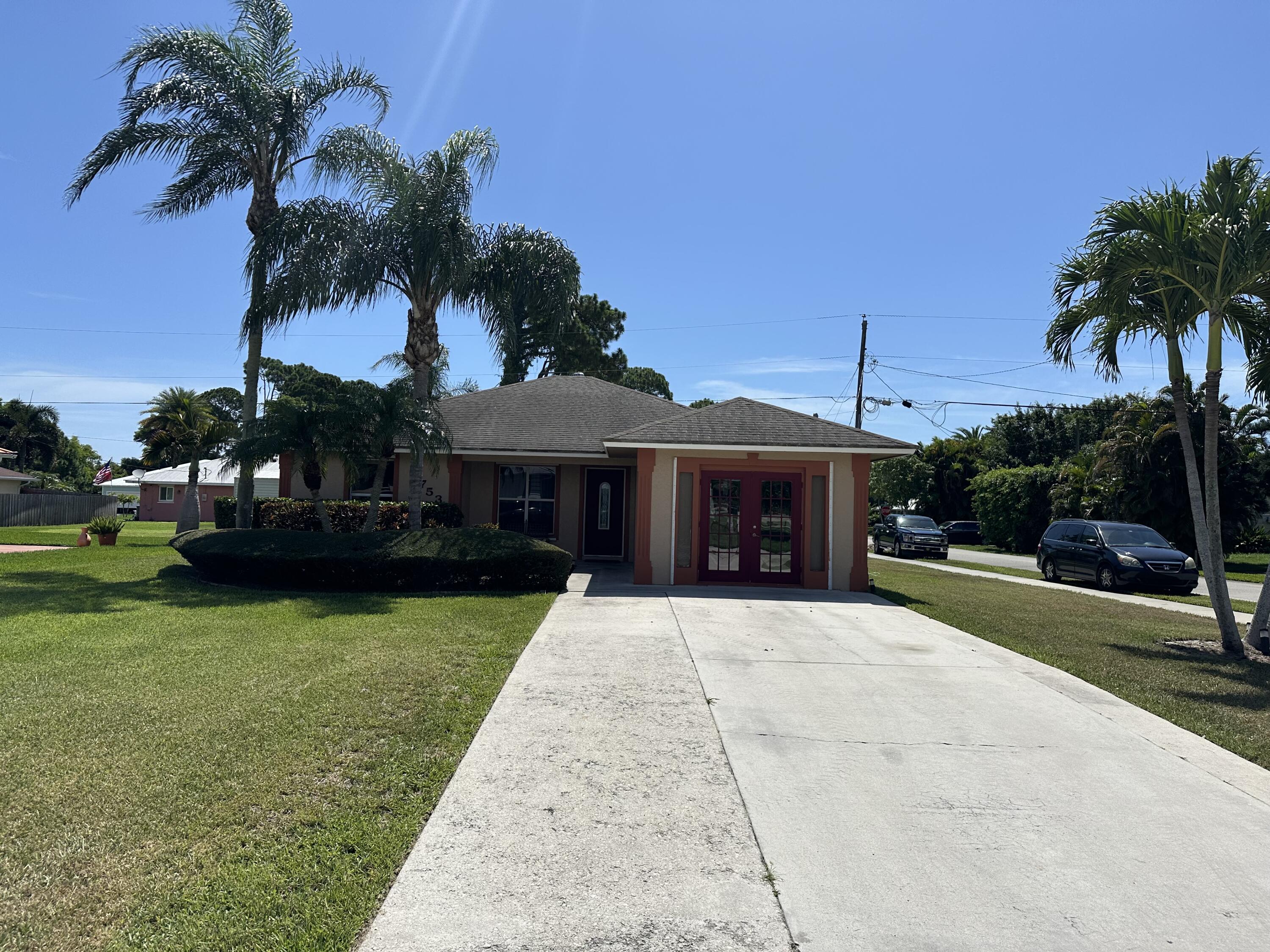 5753 Southeast Mercedes Avenue Stuart, FL 34997 - Photo 1 of 31 IMG_5178