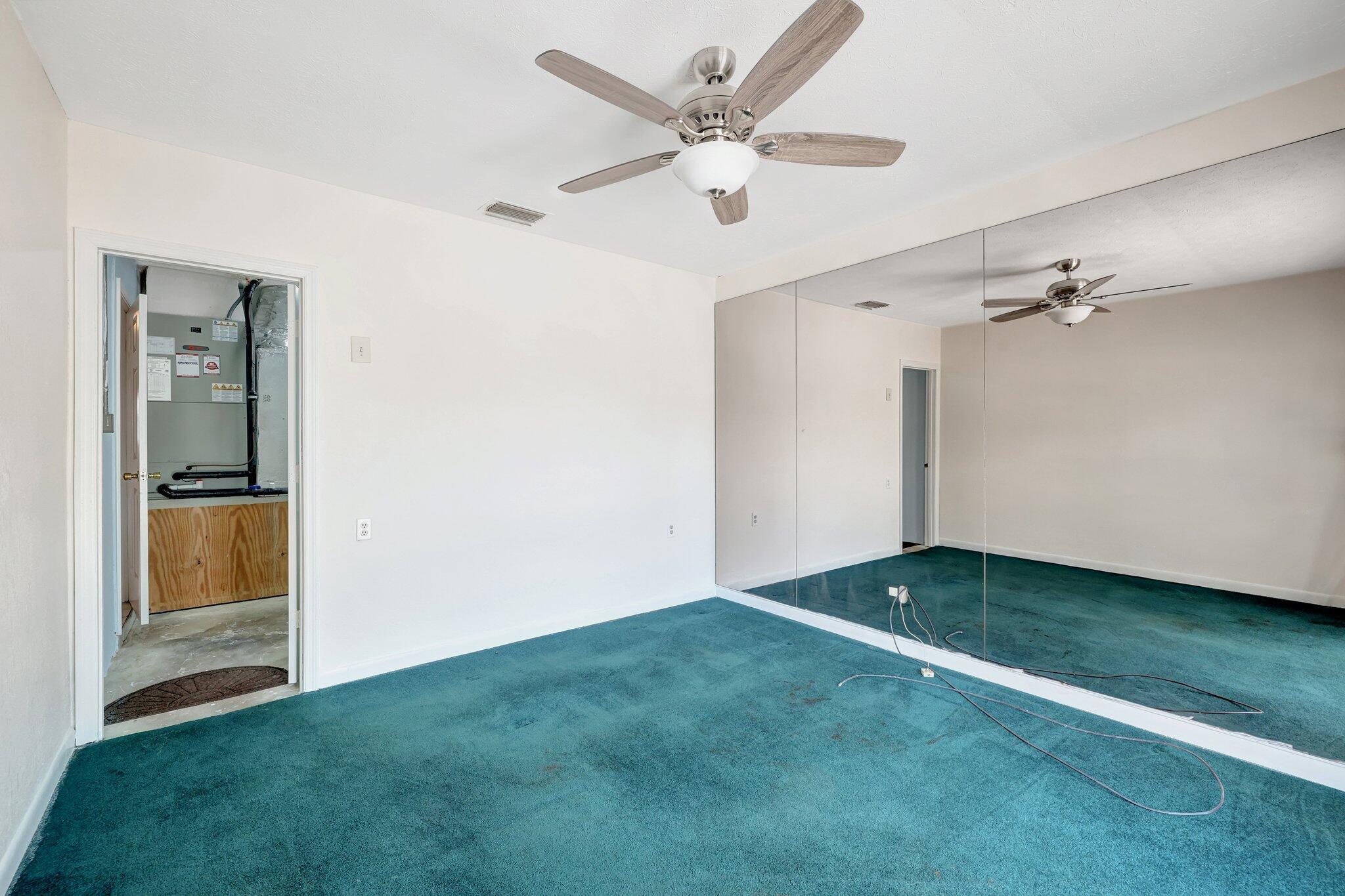 5753 Southeast Mercedes Avenue Stuart, FL 34997 - Photo 19 of 31 21-web-or-mls-632A1810